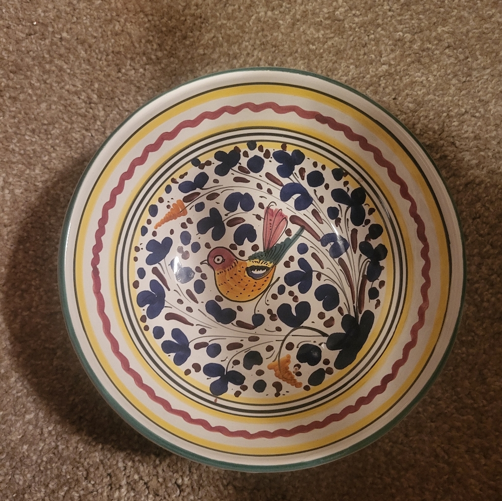 Handpainted Made in ITALY Colorful Ceramic Bowl with Bird Design - Picture 2 of 3